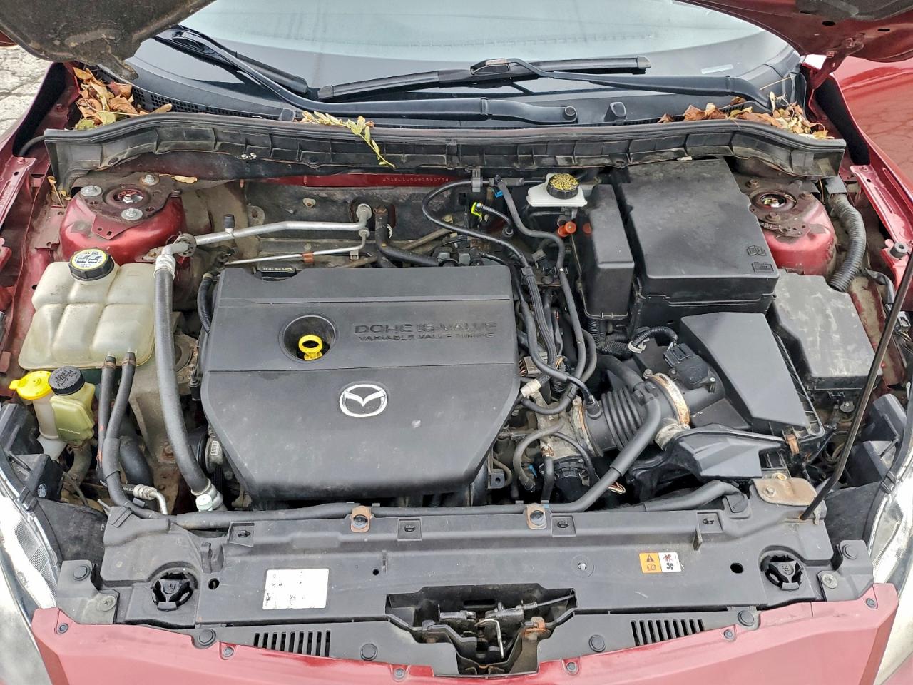 2011 Mazda 3 S VIN: JM1BL1U61B1390754 Lot: 94260285