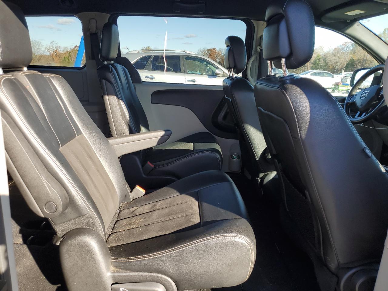 2019 Dodge Grand Caravan Sxt VIN: 2C4RDGCG8KR694071 Lot: 91755765