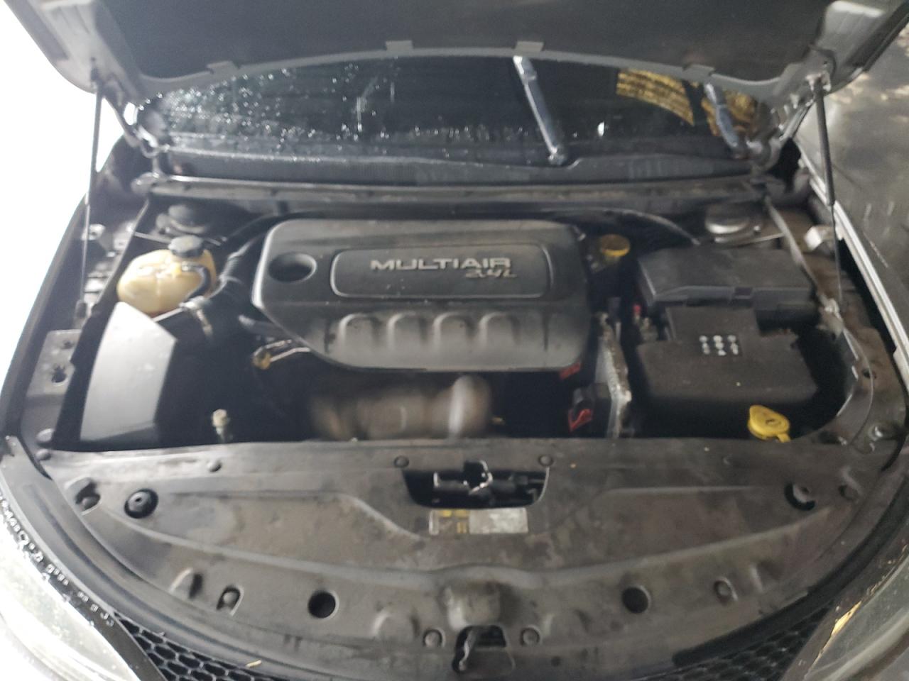 2015 Chrysler 200 Limited VIN: 1C3CCCAB6FN657276 Lot: 91730175