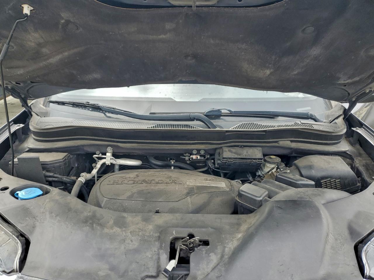 2019 Honda Pilot Touring VIN: 5FNYF5H92KB008252 Lot: 92761105