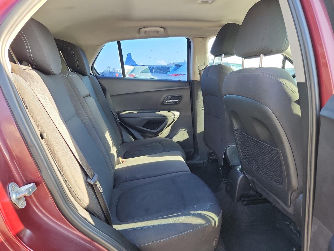 2016 Chevrolet Trax Ls VIN: 3GNCJKSB1GL273957 Lot: 92881725