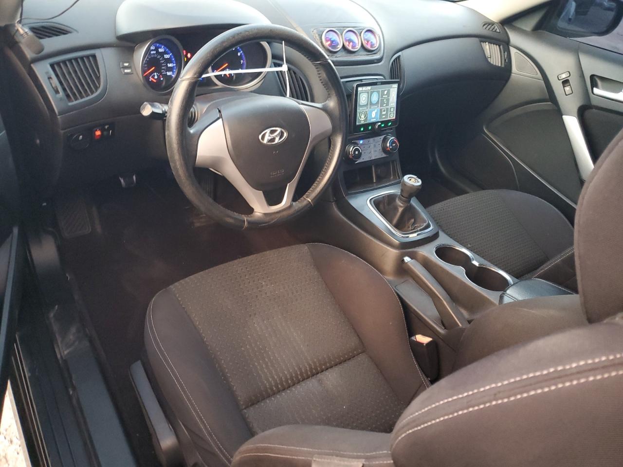 2010 Hyundai Genesis Coupe 2.0T VIN: KMHHT6KD7AU031202 Lot: 91727595