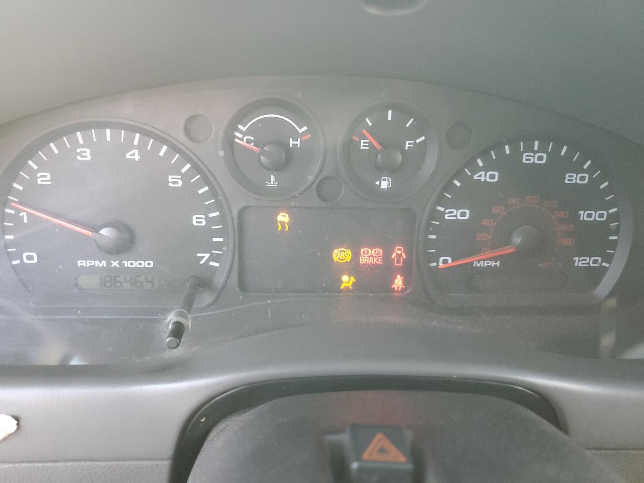 2011 Ford Ranger Super Cab VIN: 1FTLR4FE8BPA71860 Lot: 92816895