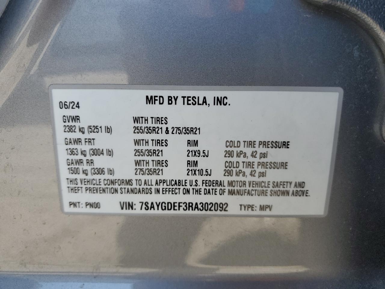 2024 Tesla Model Y VIN: 7SAYGDEF3RA302092 Lot: 91639535