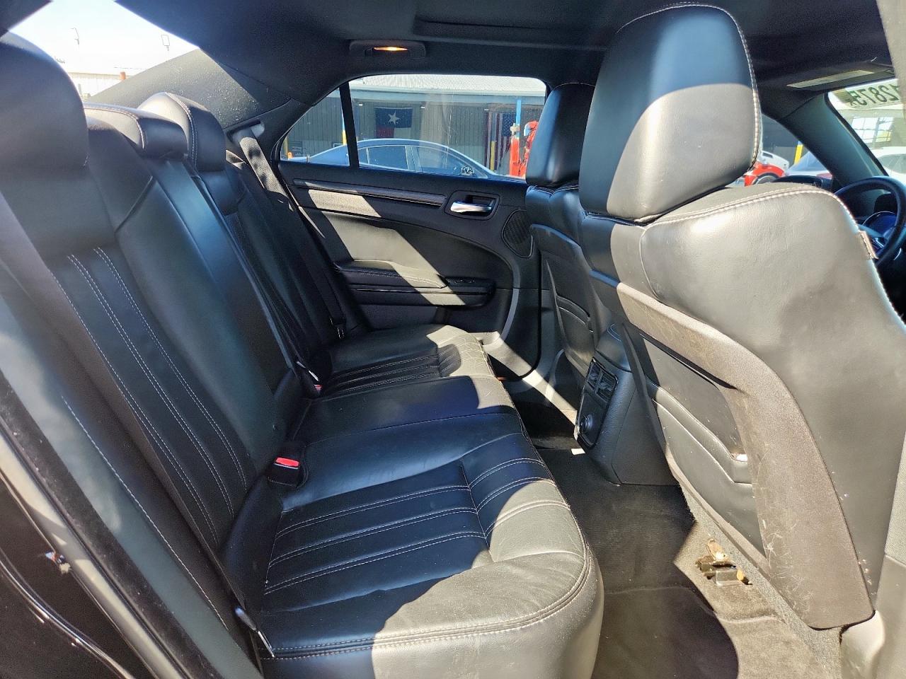 2014 Chrysler 300 S VIN: 2C3CCABG1EH346991 Lot: 92112875