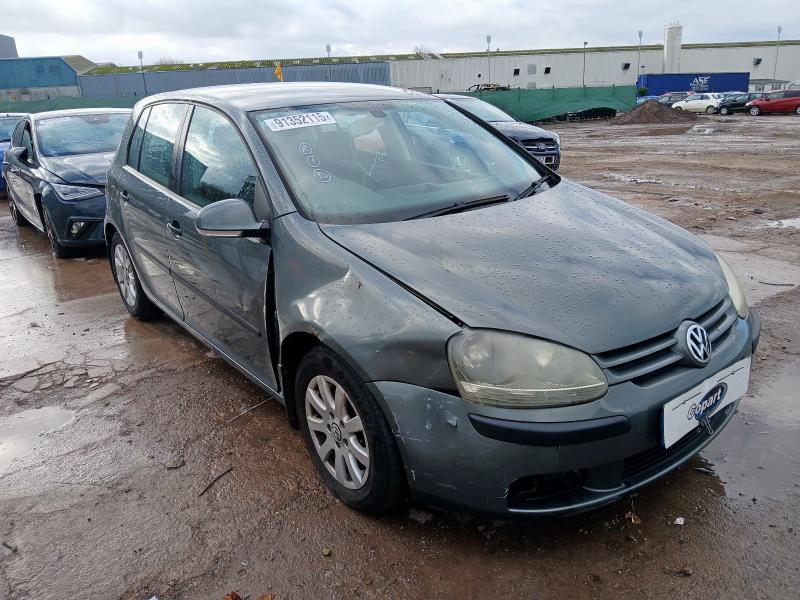2004 VOLKSWAGEN GOLF 1.6 SE FSI 5DR