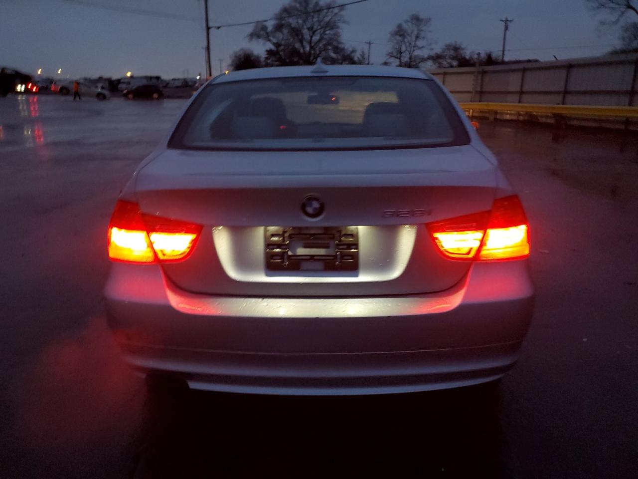 2011 BMW 328 I Sulev VIN: WBAPH5G59BNM75316 Lot: 93715345