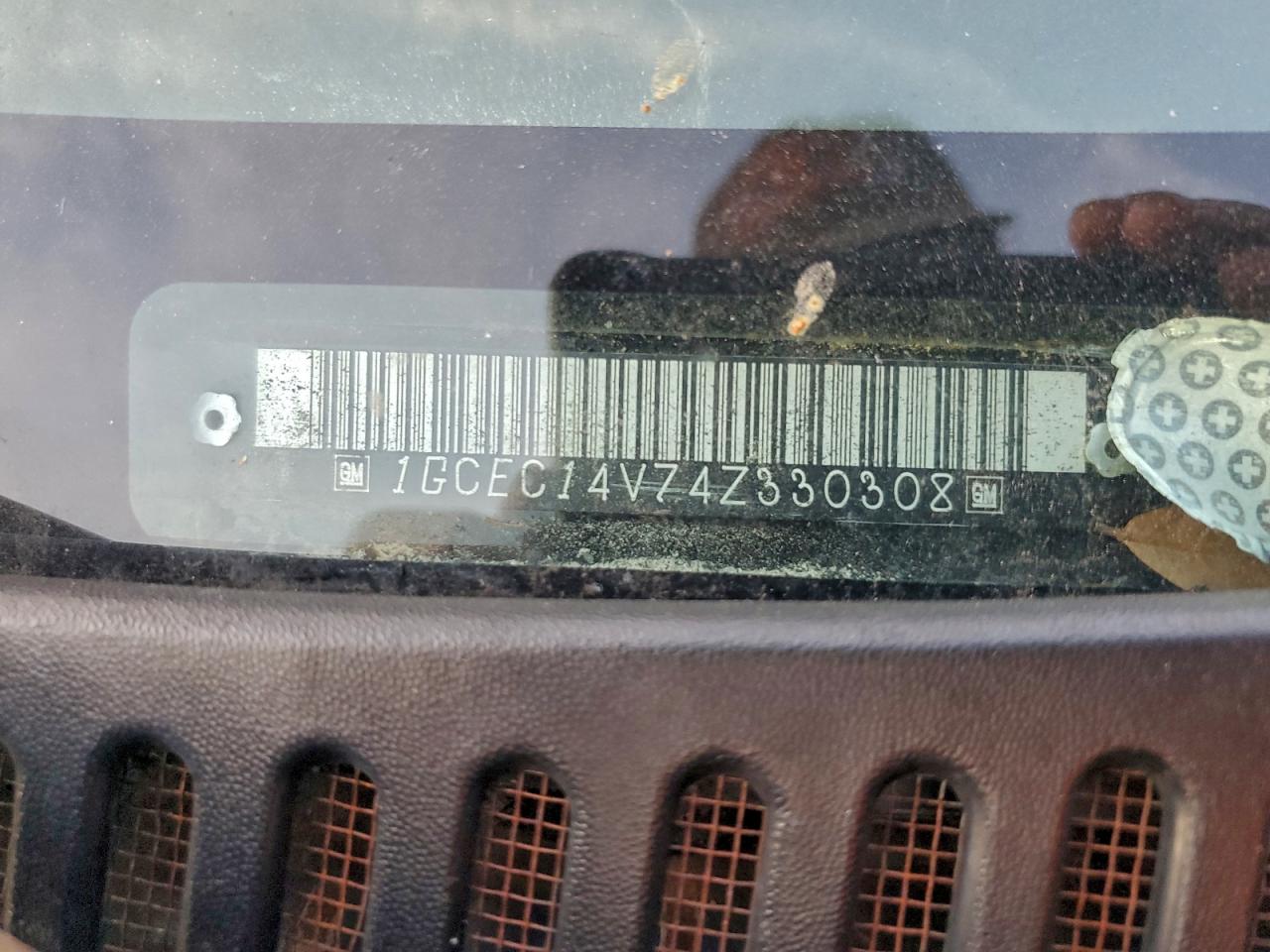 2004 Chevrolet Silverado C1500 VIN: 1GCEC14V74Z330308 Lot: 94583535