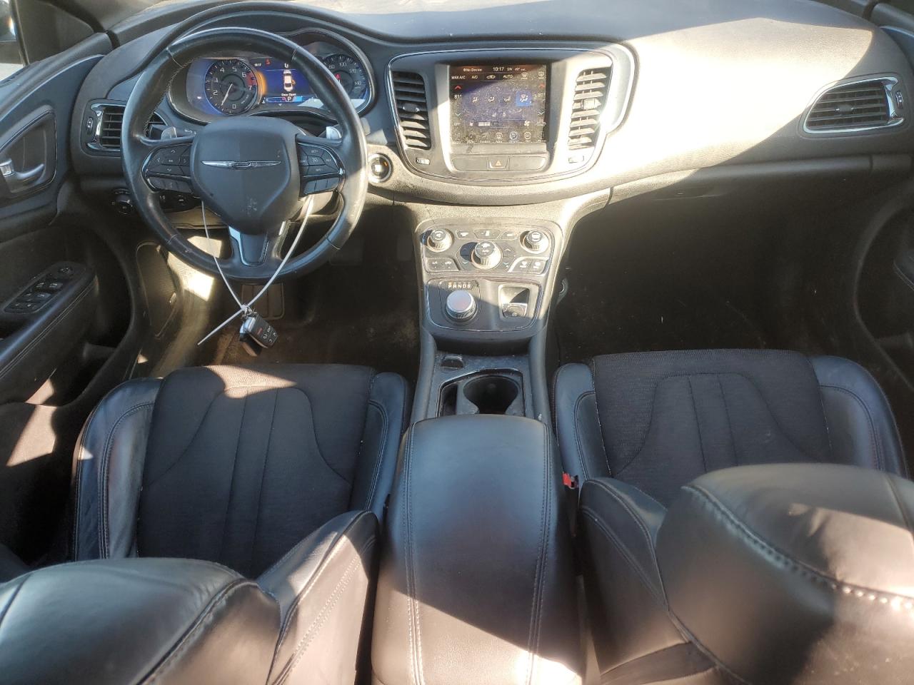 2015 Chrysler 200 S VIN: 1C3CCCBBXFN511834 Lot: 92630615