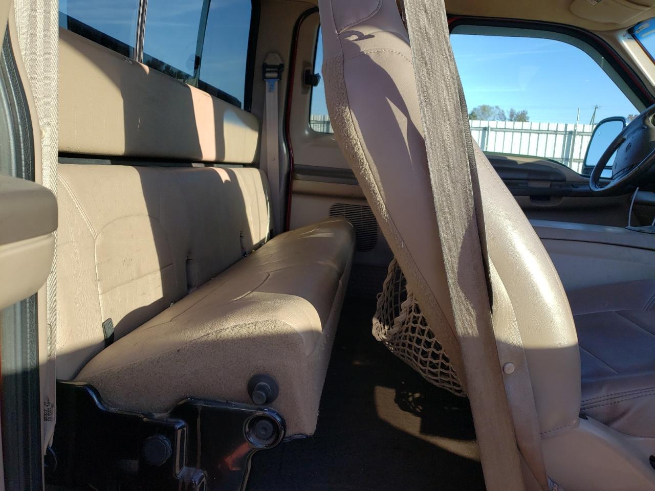 1999 Ford F250 Super Duty VIN: 1FTNX21F4XEC93589 Lot: 92013625