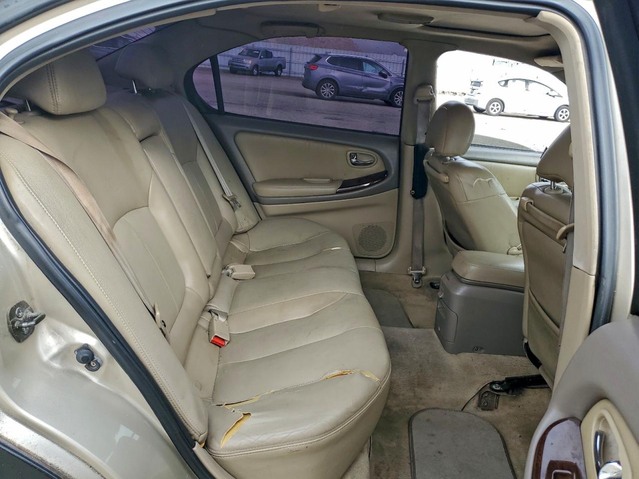 2001 Infiniti I30 VIN: JNKCA31A31T018705 Lot: 94745475