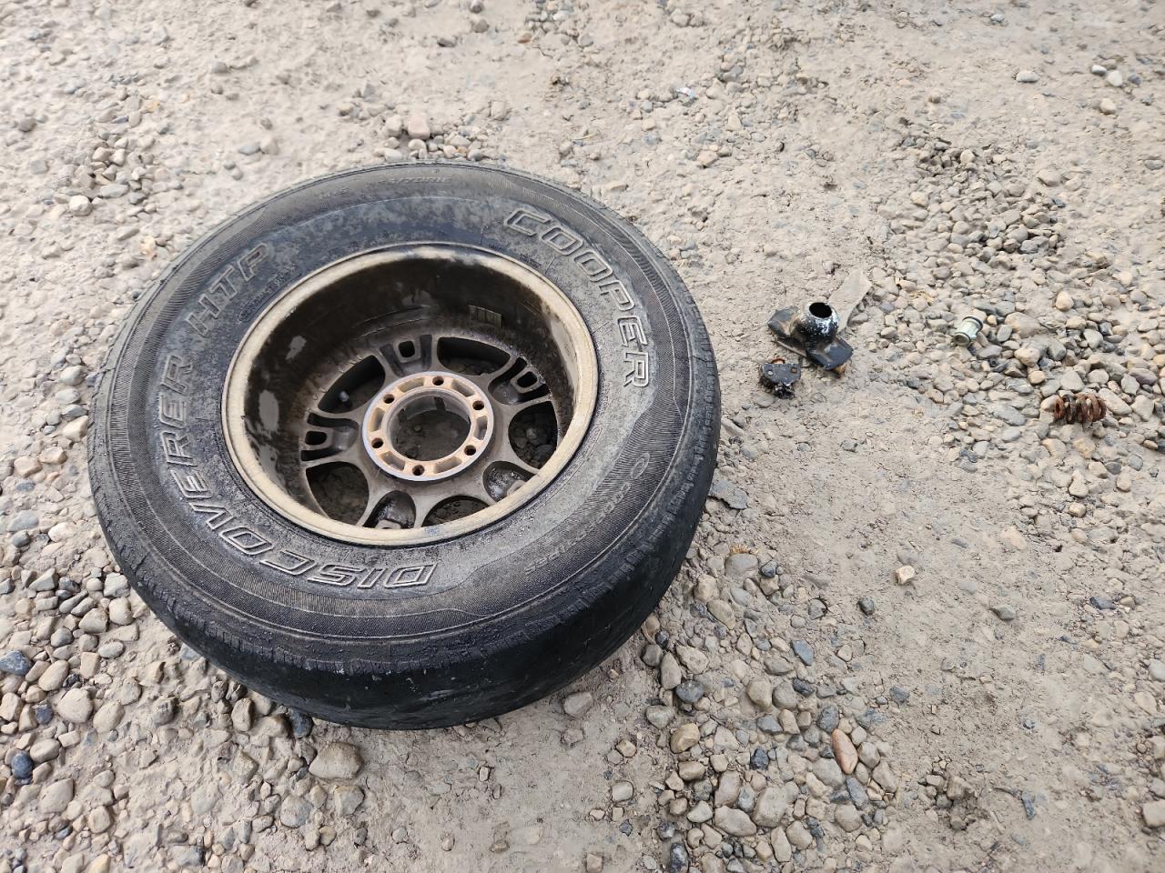 2004 GMC Yukon VIN: 1GKEC13T74R286315 Lot: 93218625