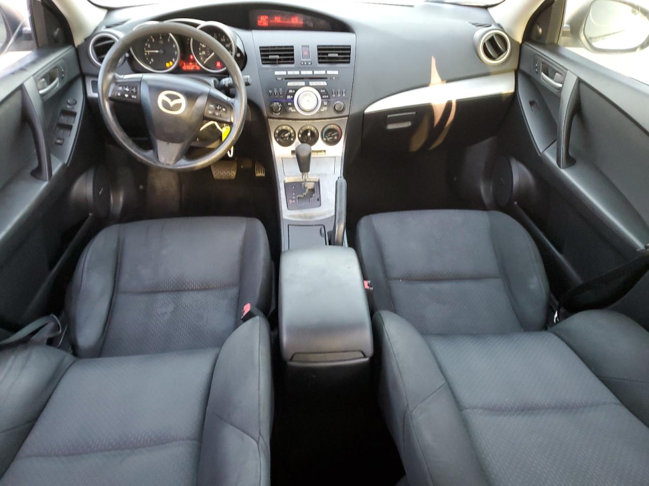 2010 Mazda 3 I VIN: JM1BL1SF9A1147131 Lot: 92825015