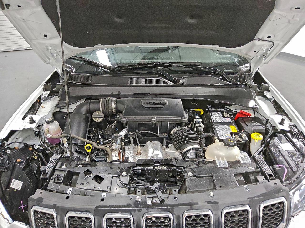 2024 Jeep Compass Latitude VIN: 3C4NJDBN3RT604189 Lot: 94272155