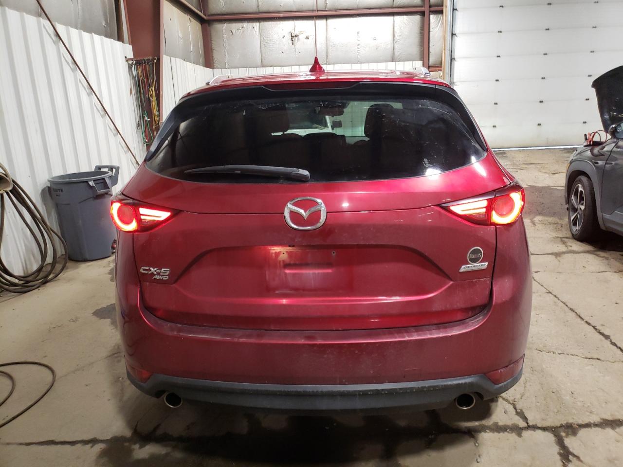 2018 Mazda Cx-5 Grand Touring VIN: JM3KFBDM5J0416909 Lot: 91229915