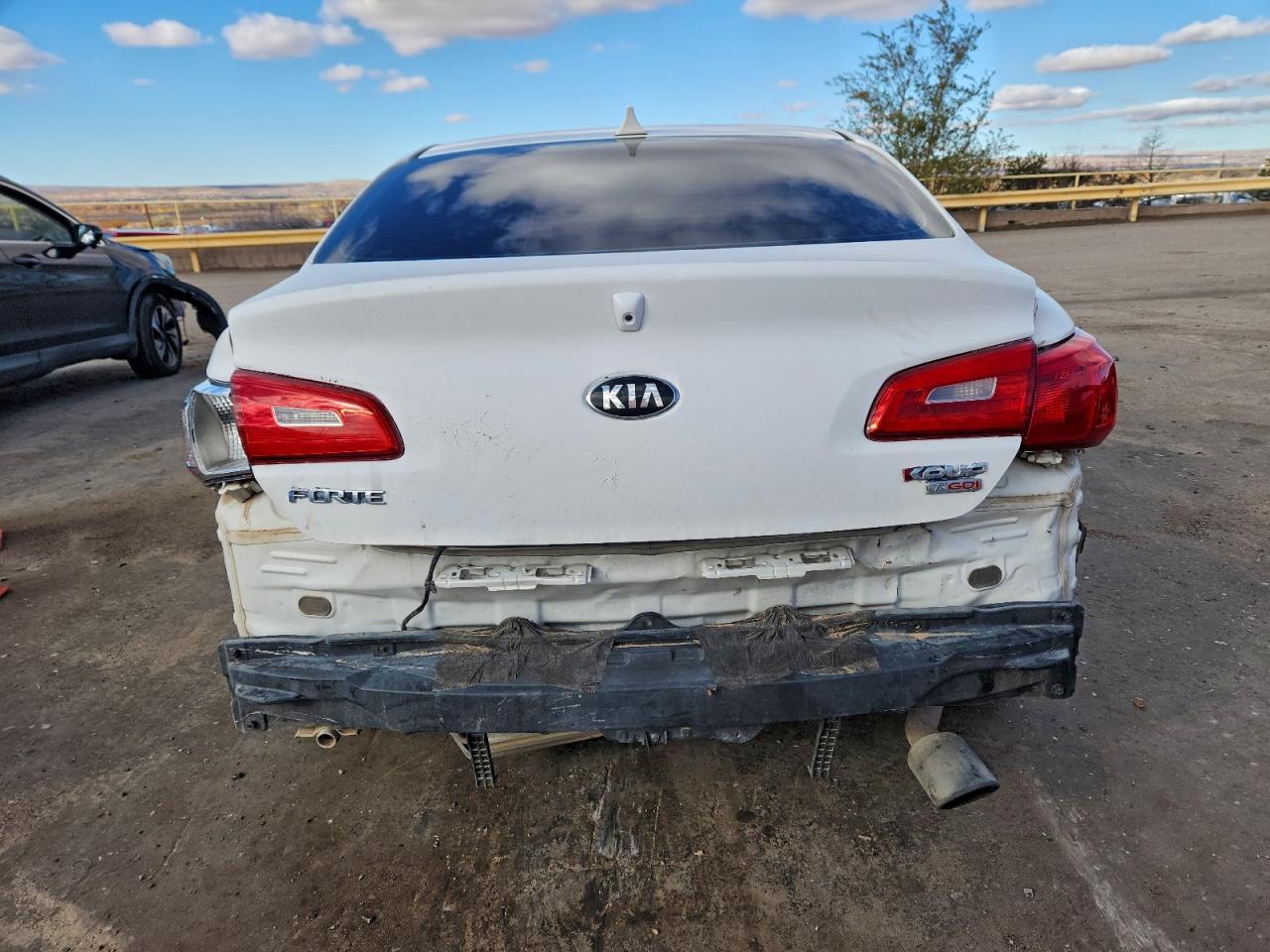 2015 Kia Forte Ex VIN: KNAFX6A87F5421638 Lot: 93741165