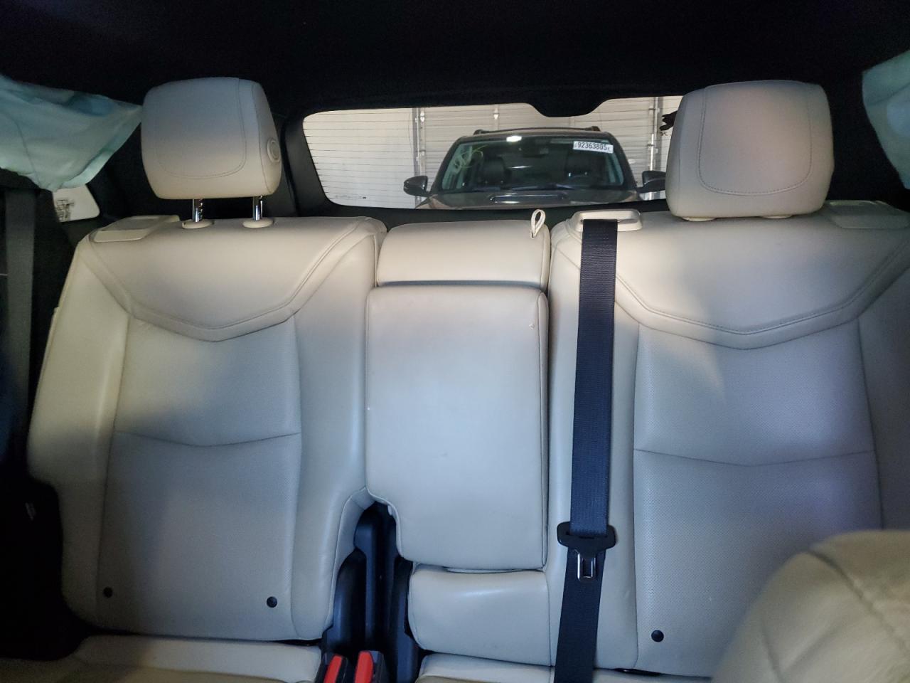 2017 Cadillac Xt5 Luxury VIN: 1GYKNDRS0HZ312505 Lot: 92359345