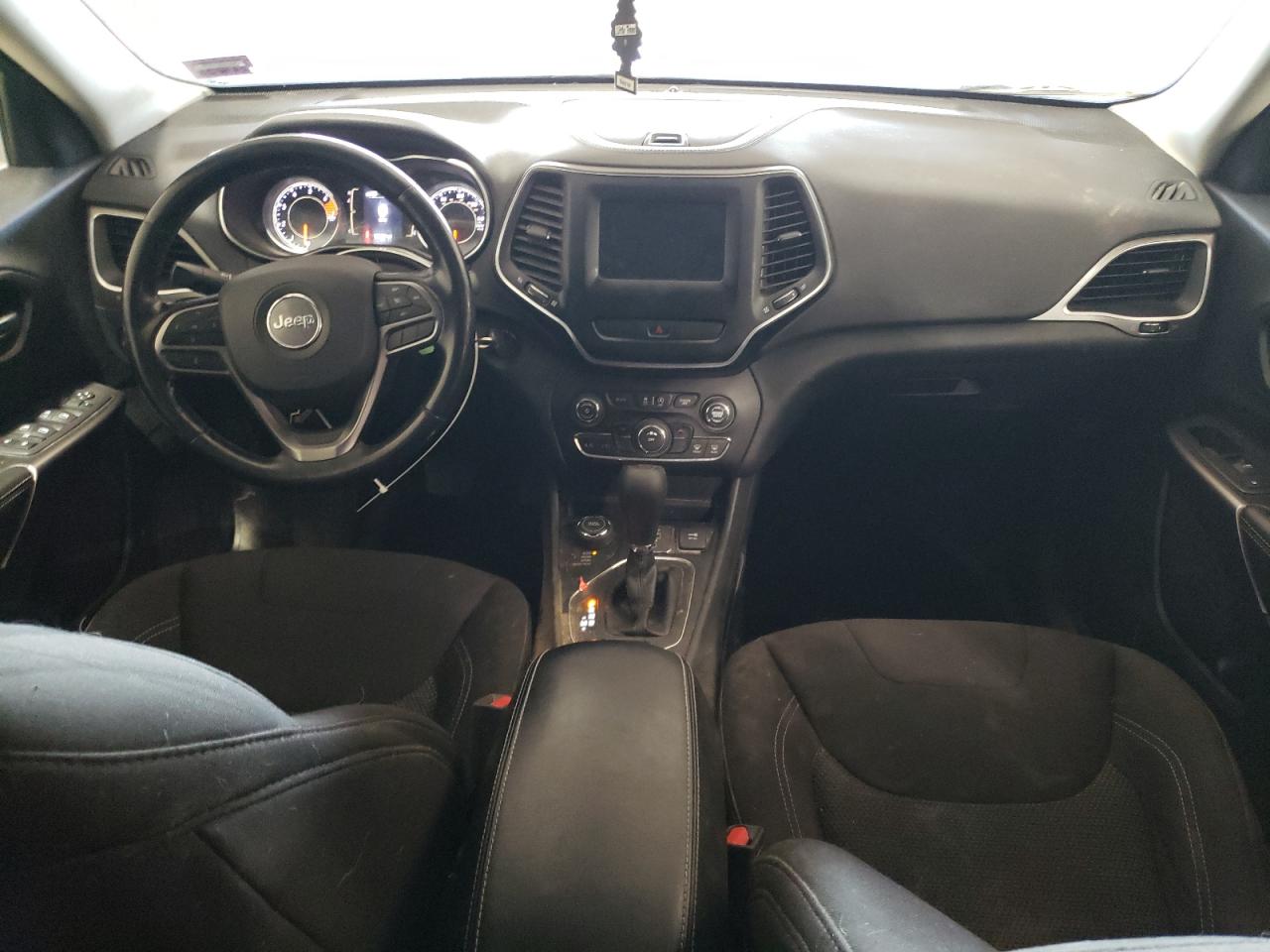 2020 Jeep Cherokee Latitude VIN: 1C4PJMCB4LD582097 Lot: 92396135