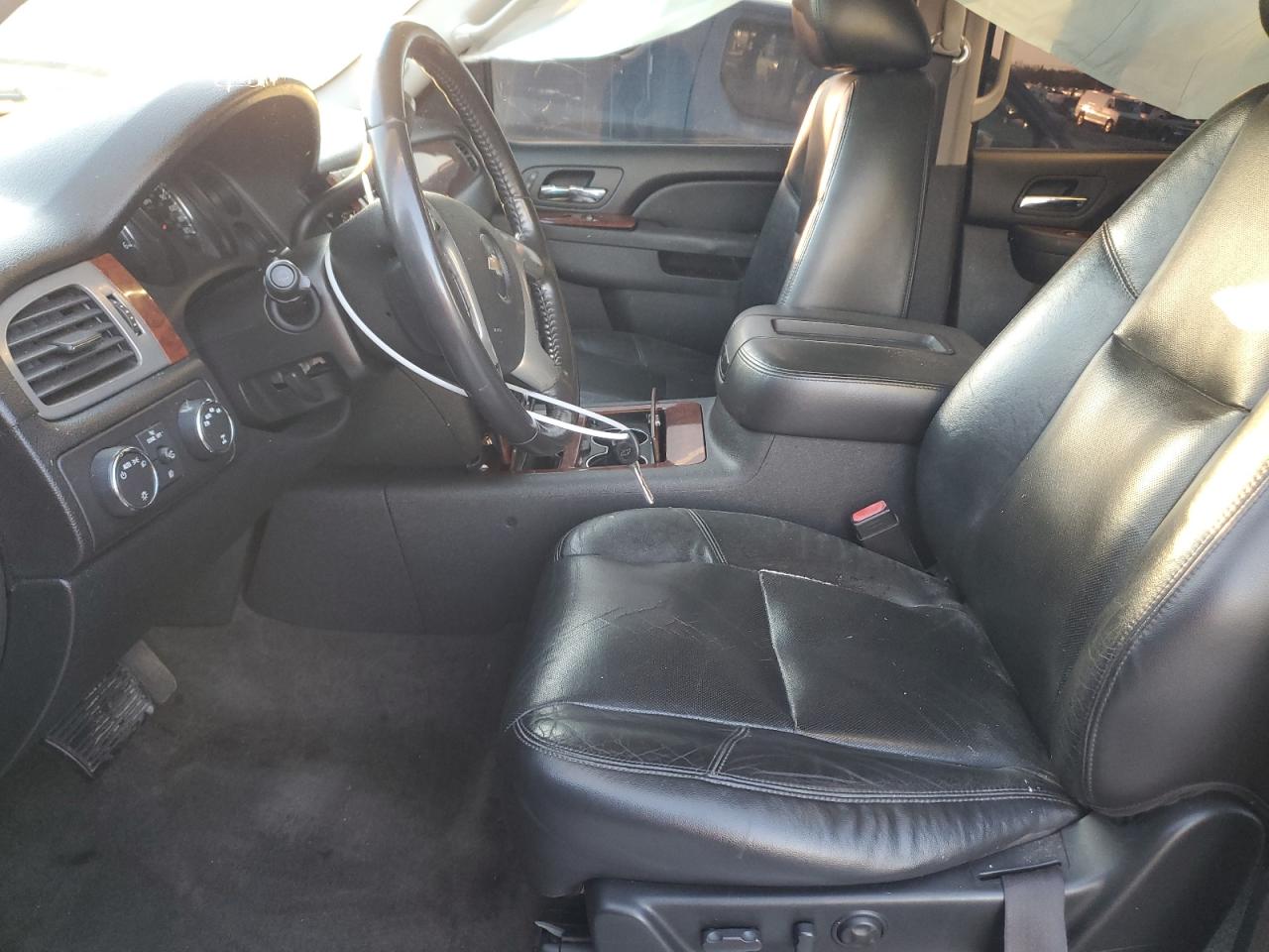 2010 Chevrolet Tahoe K1500 Ltz VIN: 1GNUKCE04AR184529 Lot: 92469185