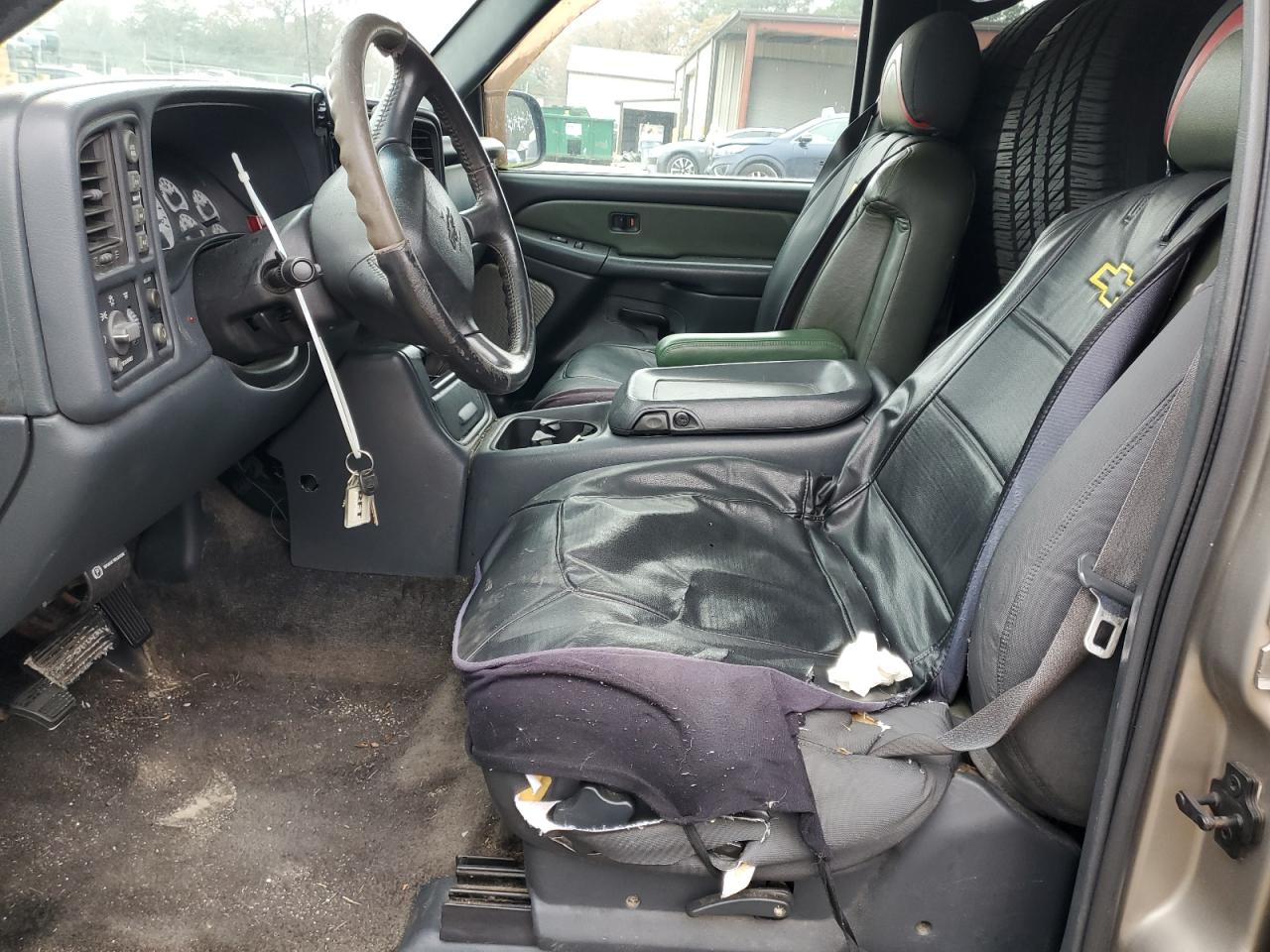 2002 Chevrolet Avalanche K1500 VIN: 3GNEK13T82G135650 Lot: 93517835