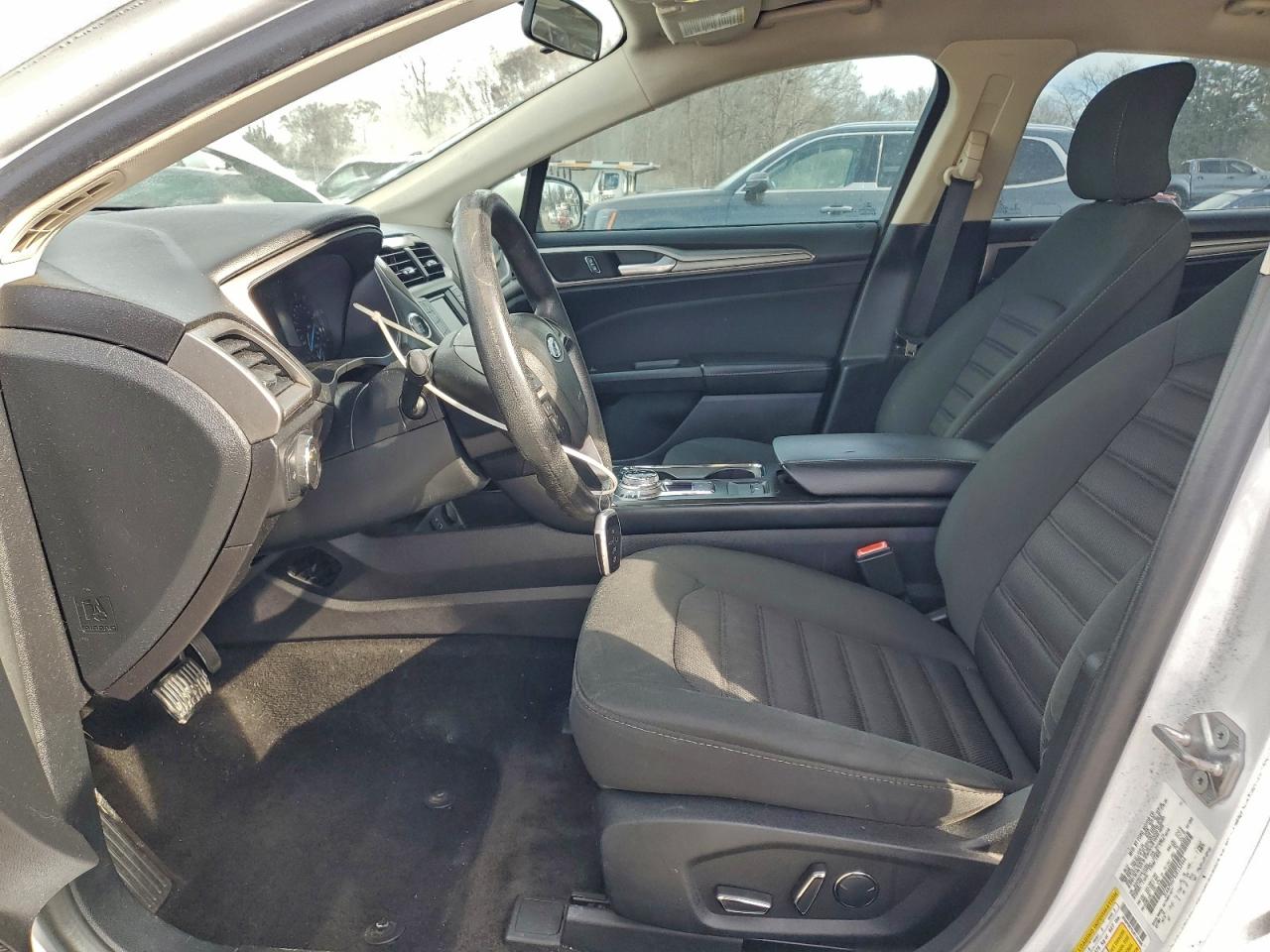 2018 Ford Fusion Se VIN: 3FA6P0H79JR133466 Lot: 93547505