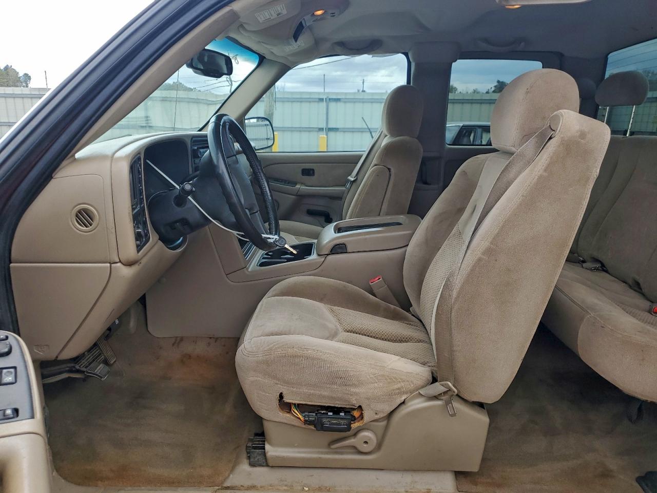 2003 Chevrolet Silverado K1500 VIN: 2GCEK19TX31186643 Lot: 92453515