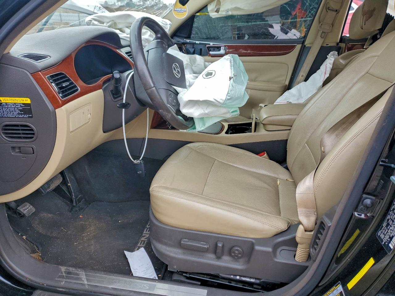 2013 Hyundai Genesis 3.8L VIN: KMHGC4DD4DU225476 Lot: 94128665