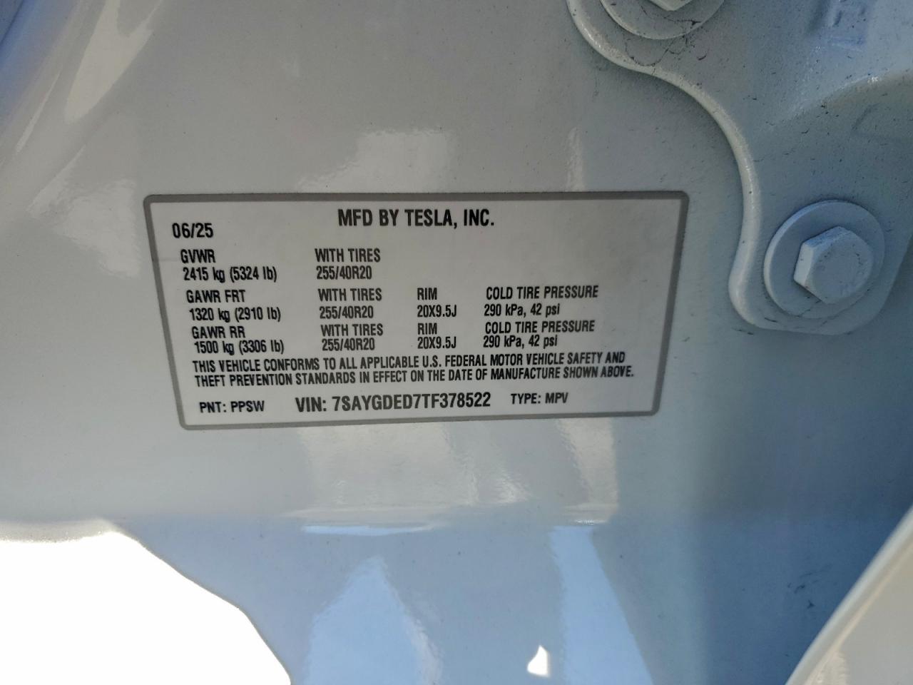 2026 Tesla Model Y VIN: 7SAYGDED7TF378522 Lot: 94409385