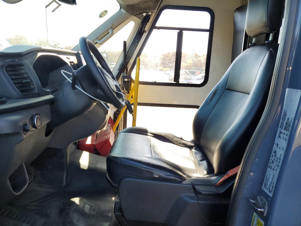 2021 Ford Transit Delivery Truck VIN: 1FDDF6P85MKA34830 Lot: 90248525