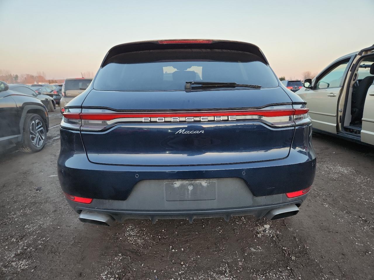 2020 Porsche Macan VIN: WP1AA2A58LLB04115 Lot: 86178105