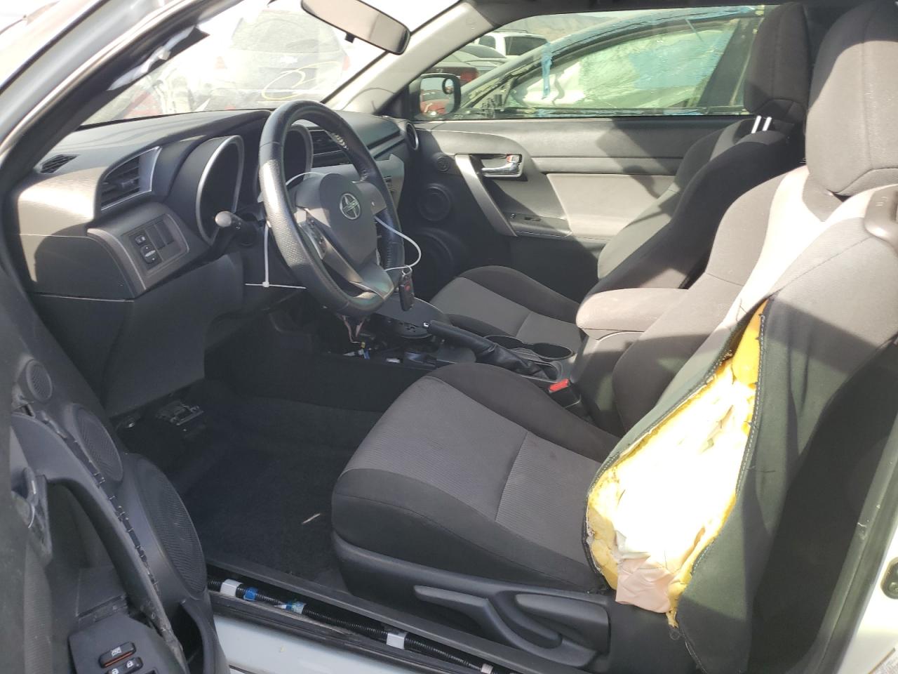 2016 Toyota Scion Tc VIN: JTKJF5C78GJ016131 Lot: 90740015