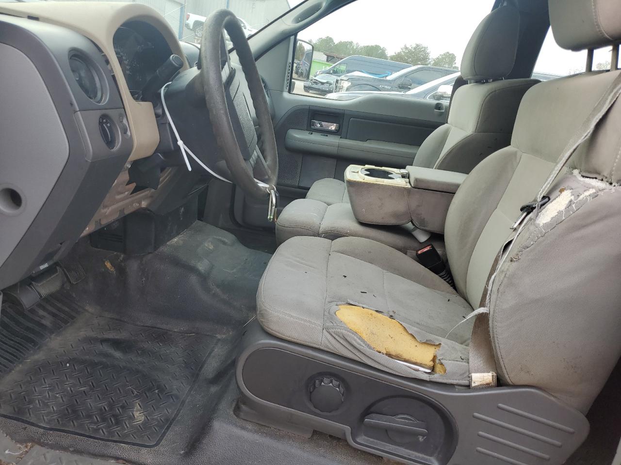 2007 Ford F150 VIN: 1FTRX02W77KB70648 Lot: 93313345