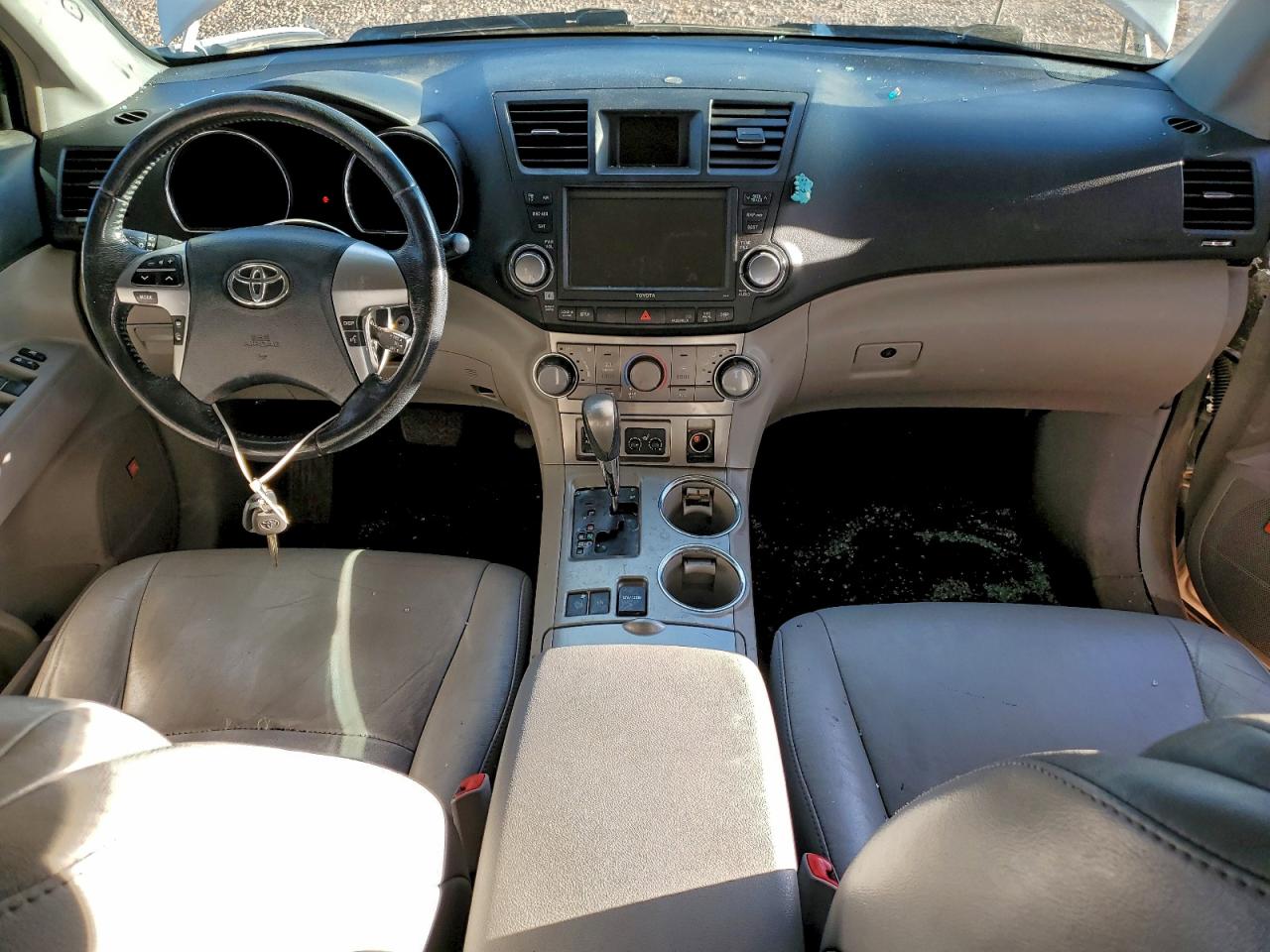 2011 Toyota Highlander Base VIN: 5TDZK3EH1BS037799 Lot: 94752555