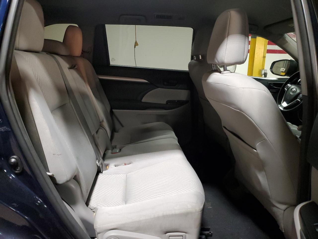 2014 Toyota Highlander Le VIN: 5TDBKRFH7ES052637 Lot: 91619655