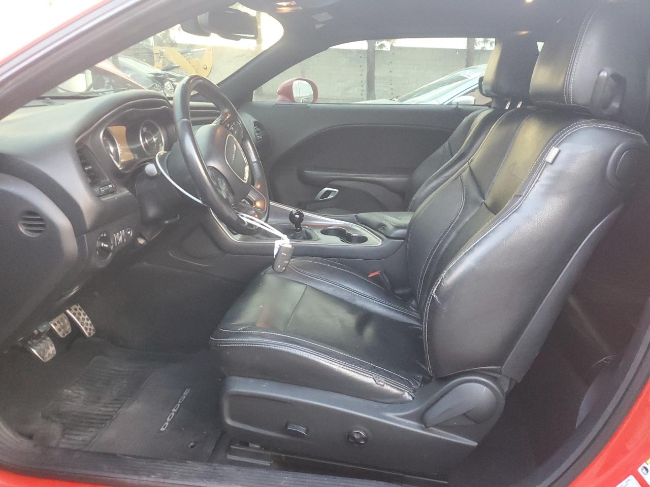 2015 Dodge Challenger Sxt VIN: 2C3CDZAT1FH713531 Lot: 92529455