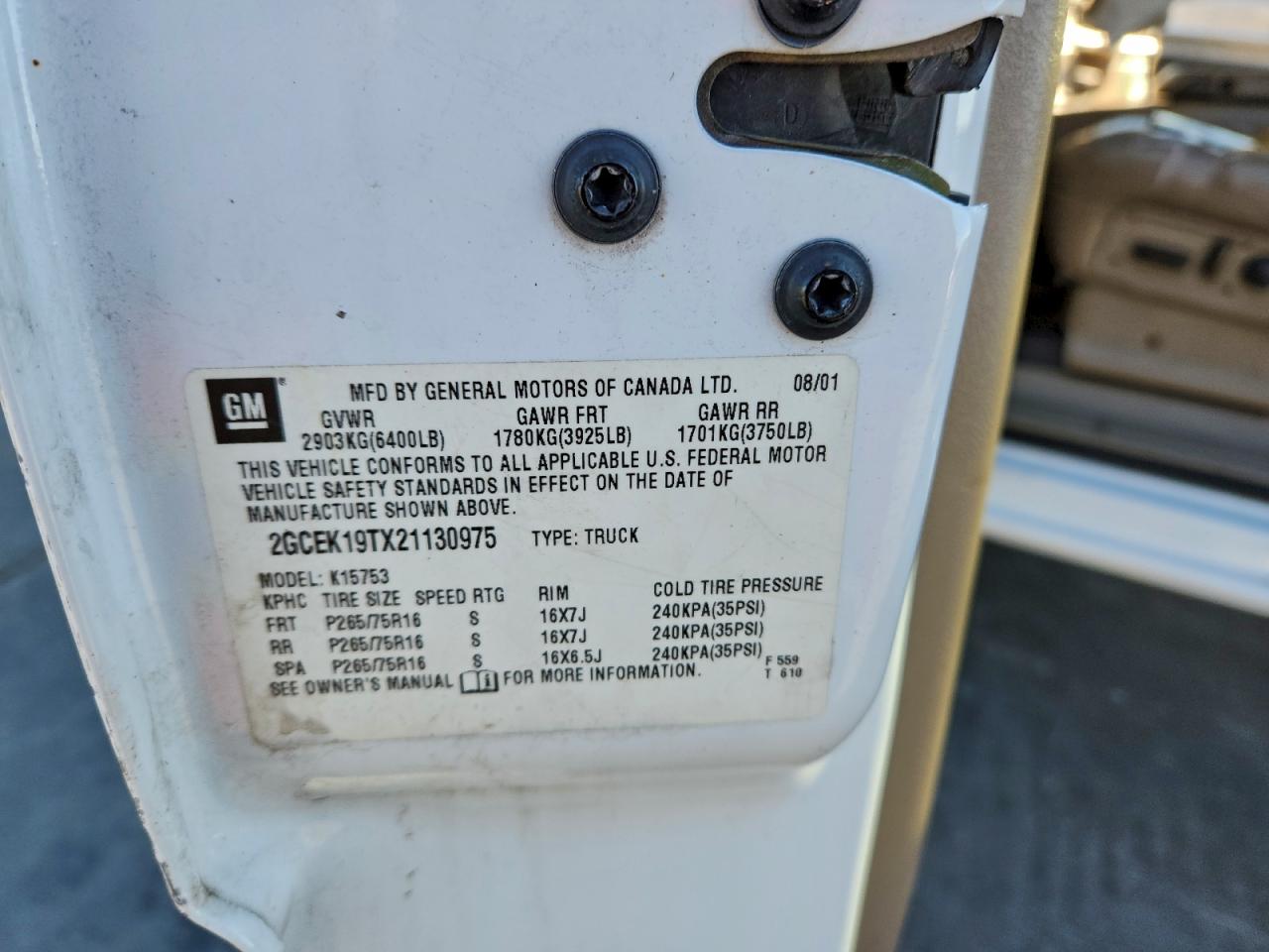 2002 Chevrolet Silverado K1500 VIN: 2GCEK19TX21130975 Lot: 94277235