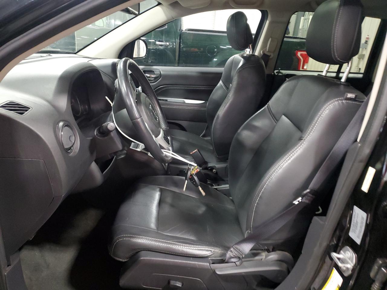 2017 Jeep Compass Latitude VIN: 1C4NJDEB3HD101025 Lot: 92711335