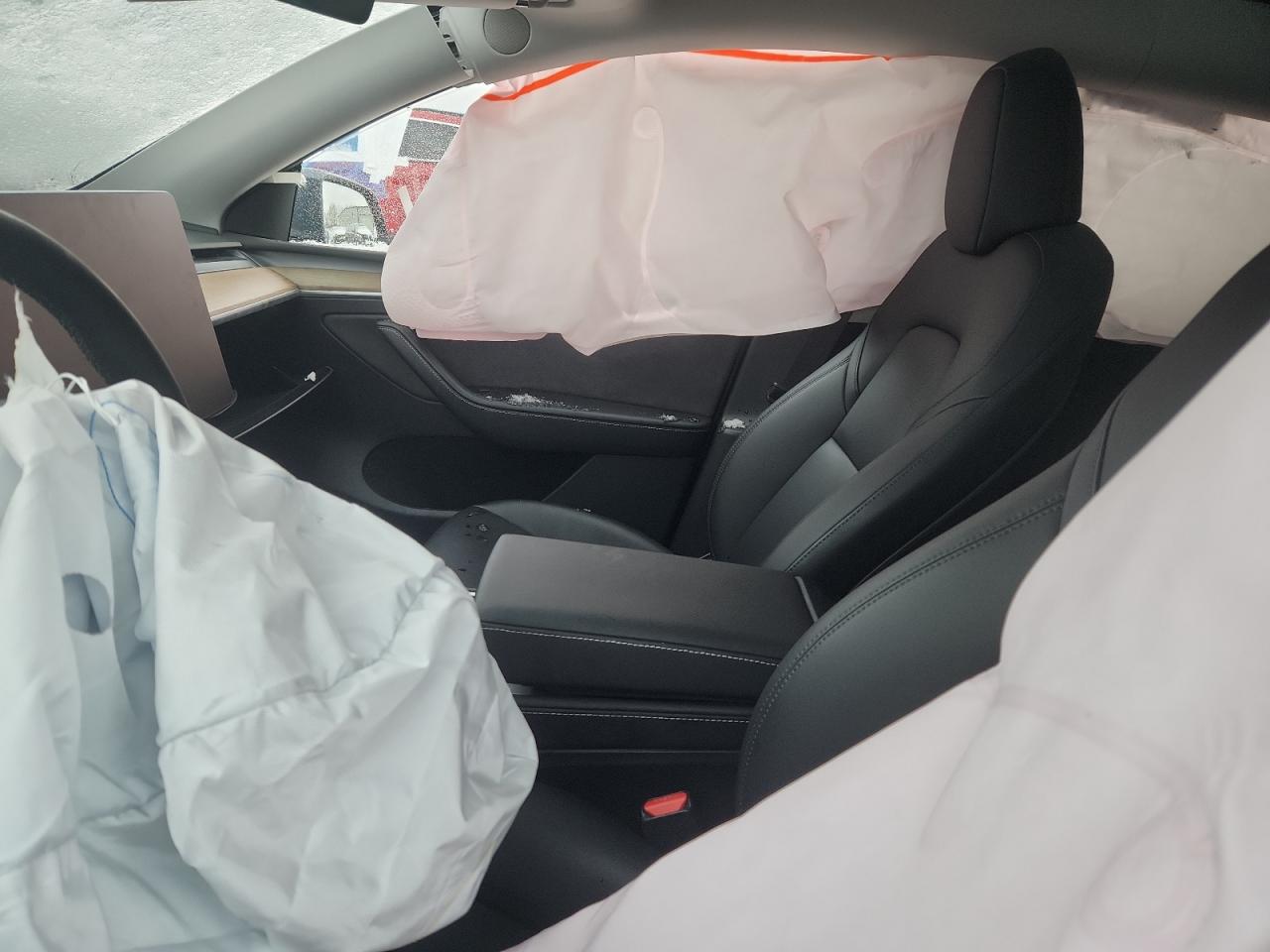 2023 Tesla Model Y VIN: 7SAYGDEE6PA065652 Lot: 92207015