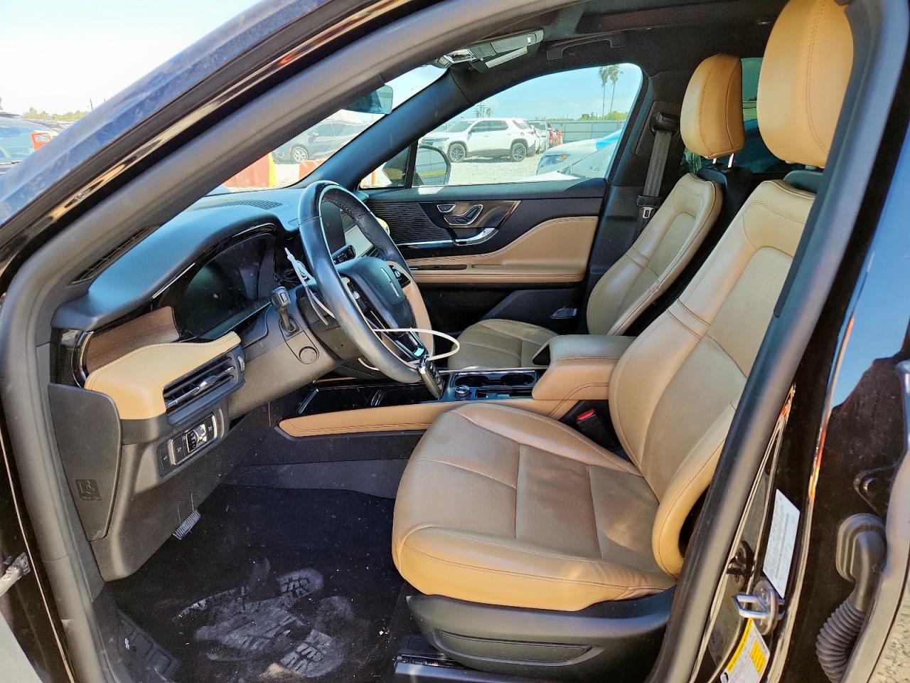 2022 Lincoln Corsair Reserve VIN: 5LMCJ2C92NUL18663 Lot: 92562525