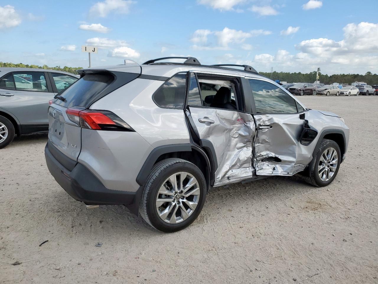 Фото: 2T3C1RFV0PC247205