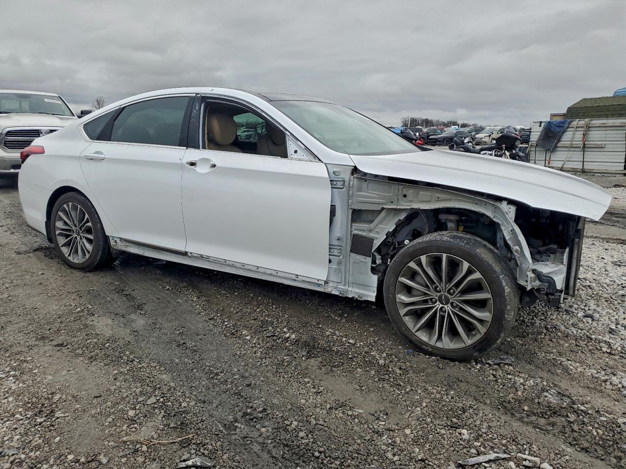 2015 Hyundai Genesis 3.8L VIN: KMHGN4JE3FU030950 Lot: 93894735