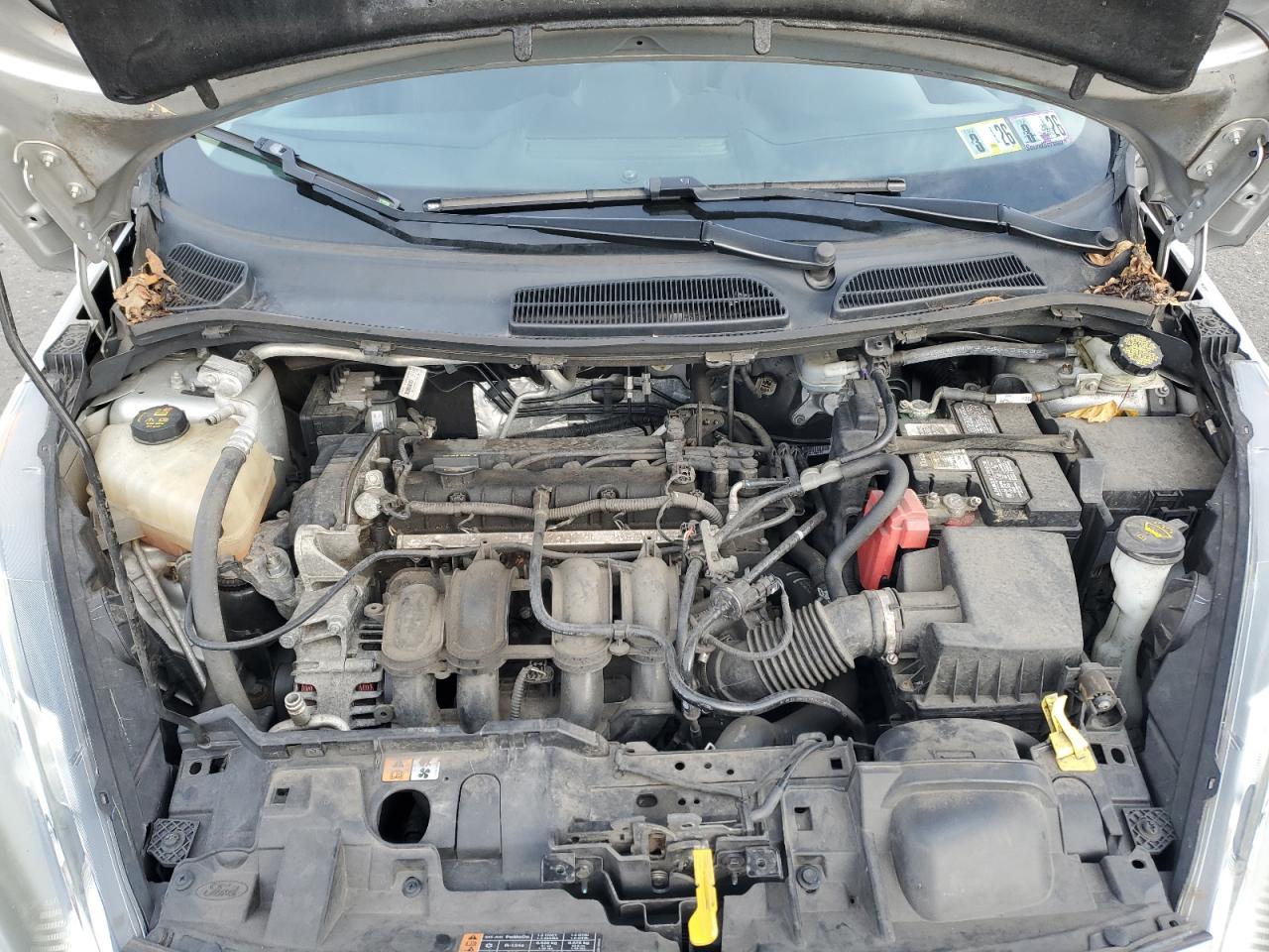 2015 Ford Fiesta Se VIN: 3FADP4BJ2FM204935 Lot: 92610905