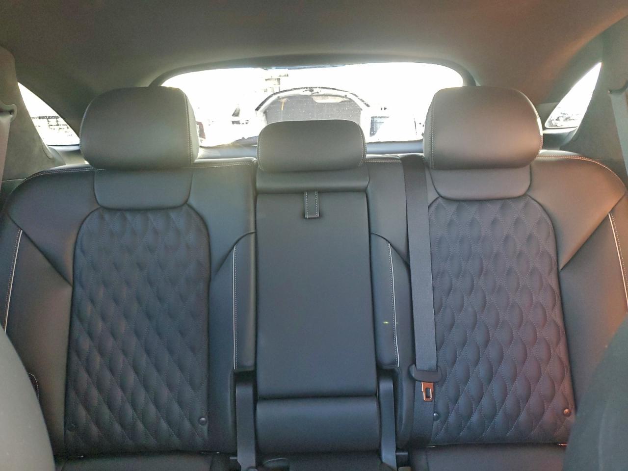 2025 Genesis Gv70 Base VIN: 5NMMCDTC0SH030074 Lot: 93925175