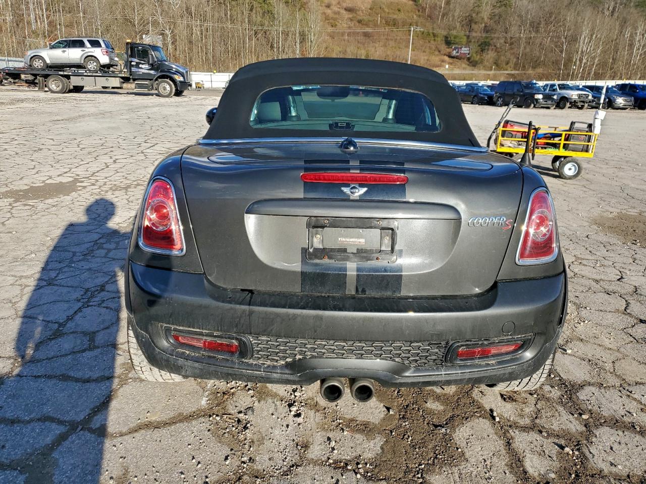 2014 Mini Cooper Roadster S VIN: WMWSY3C56ET566290 Lot: 94689715