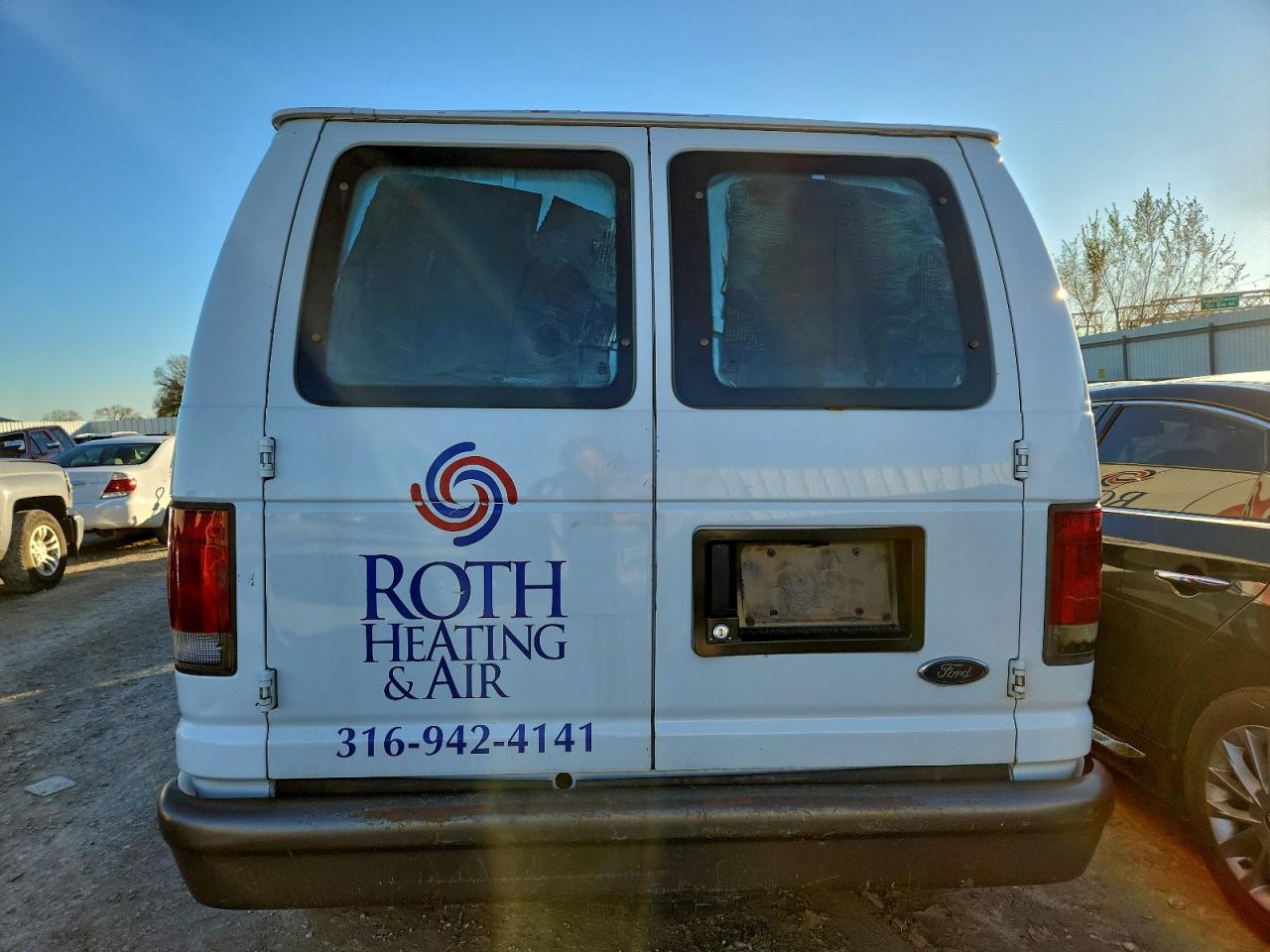 2005 Ford Econoline E250 Van VIN: 1FTNE24W75HB12207 Lot: 94035035