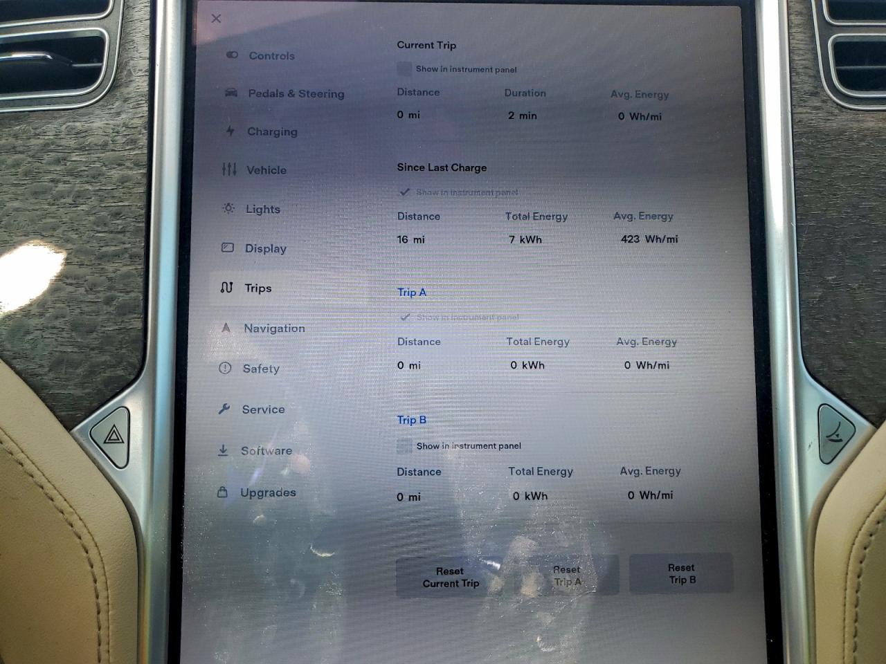 2013 Tesla Model S VIN: 5YJSA1CN1DFP24726 Lot: 93295135