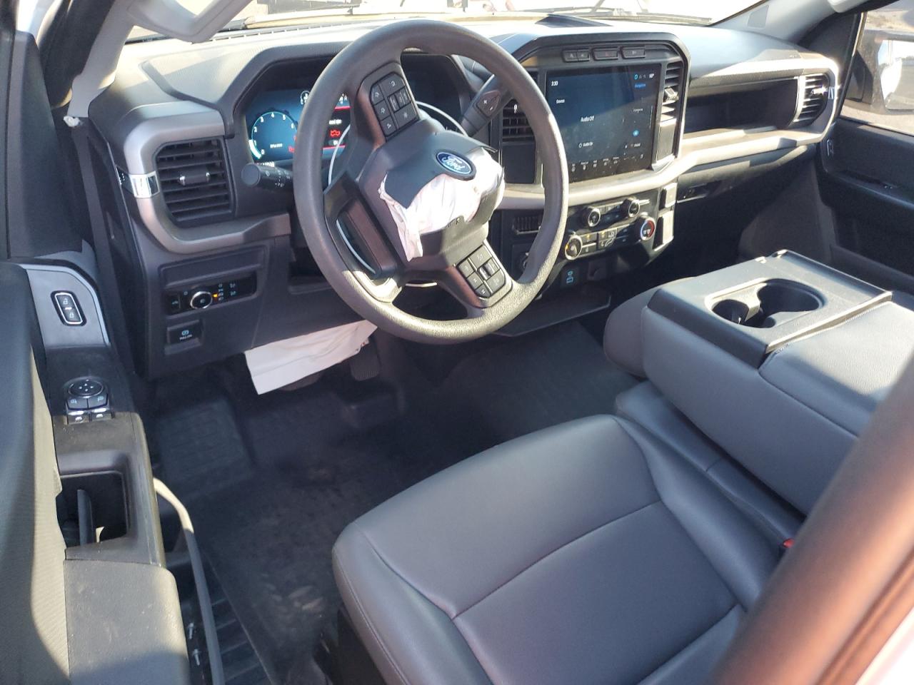 2024 Ford F150 Xl VIN: 1FTMF1K5XRKF44652 Lot: 93380485