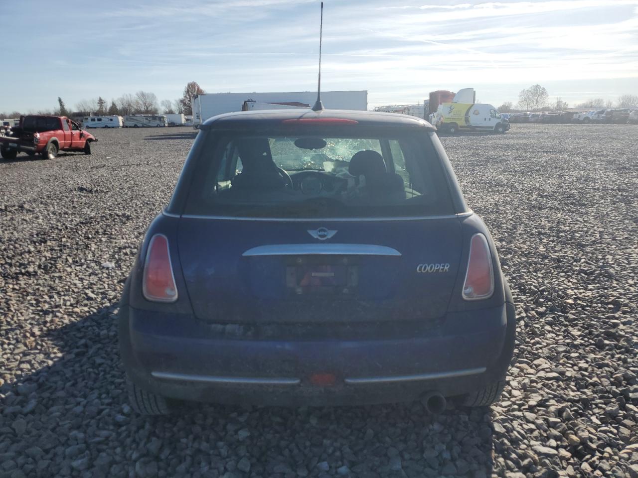 2006 Mini Cooper VIN: WMWRC33516TK64095 Lot: 92469665