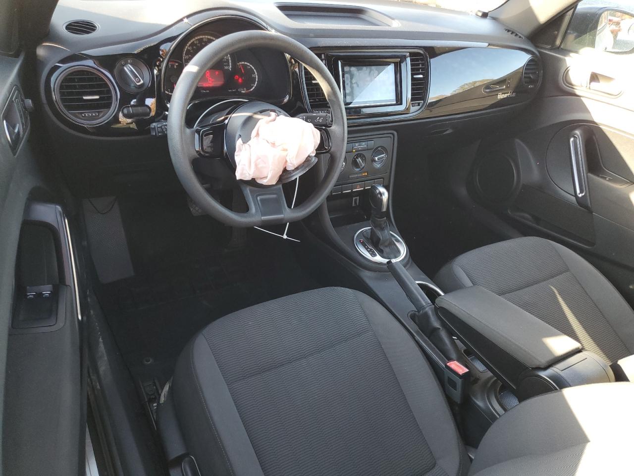 2014 Volkswagen Beetle VIN: 3VWFP7AT1EM629971 Lot: 92494365