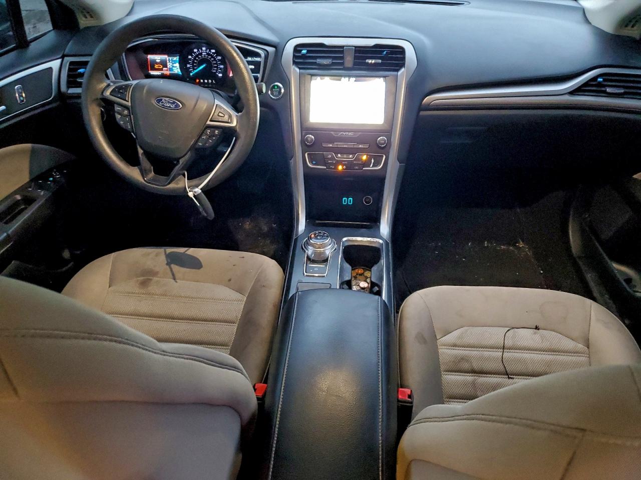 2019 Ford Fusion S VIN: 3FA6P0G74KR190242 Lot: 93396545